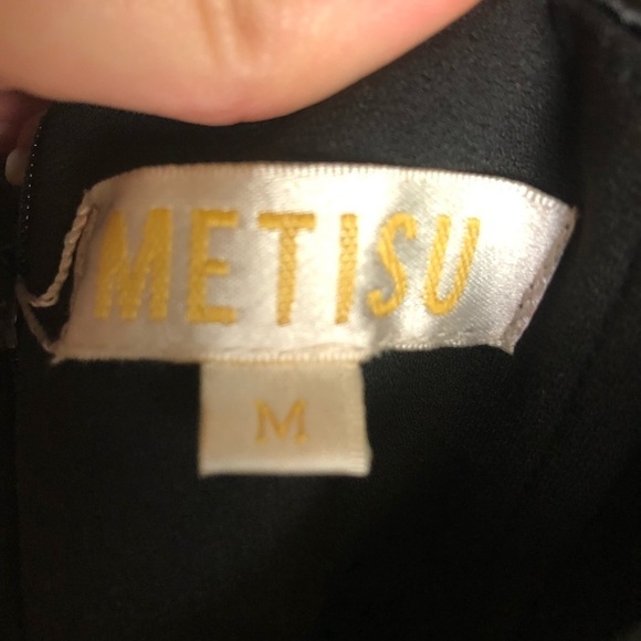 Metisu embroidered beaded flutter sleeve dress medium NWT - Picture 5 of 6